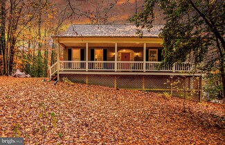 107 Timber Run Ln, Weems, VA 22576
