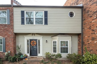 8161 Hunters Grove Ln, Germantown, TN 38138