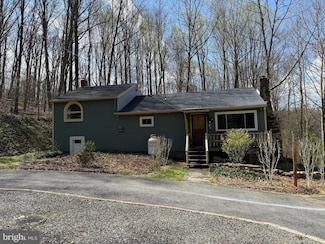 5384 Spirit Ln, Glenville, PA 17329