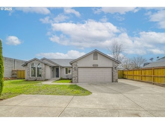 1587 Manchester Dr, Eugene, OR 97401