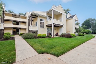 101 Country Club Dr Unit 6, Union, NJ 07083