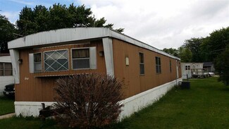 205 N Oak Ave, Forreston, IL 61030