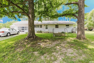 2601 Nielson Crossing Rd, Marion, IL 62959