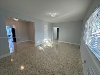 836 81st St Unit 2, Miami Beach, FL 33141