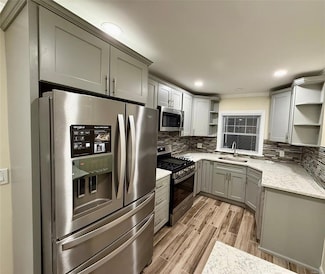 113 Carroll Ave, Valley Stream, NY 11580