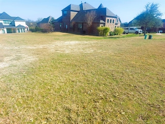 1400 Coyote Ct, Gunter, TX 75058