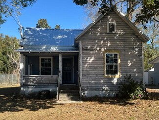 305 Archer St, Waycross, GA 31501
