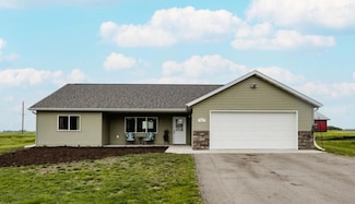 713 Prairie Wind Ave, Callaway, MN 56521