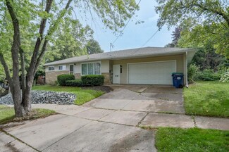 2511 N 8th St, Wausau, WI 54403