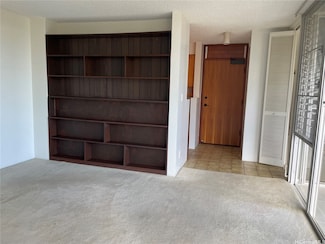 2600 Pualani Way Unit 304, Honolulu, HI 96815
