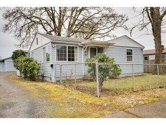 88117 4th St, Veneta, OR 97487