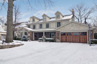 557 N Lincoln St, Hinsdale, IL 60521