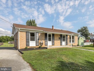 9 Lincoln Ave, Berryville, VA 22611
