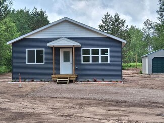 6277 Breezewood Dr, Mancelona, MI 49659