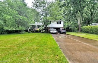3316 Sandy Ln, Avon, OH 44011