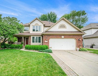 24781 Camille Dr, Harrison Township, MI 48045