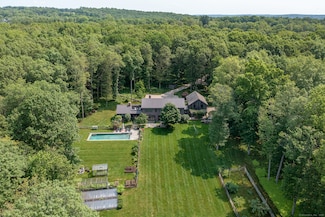 85 W Church Hill Rd, Washington Depot, CT 06794