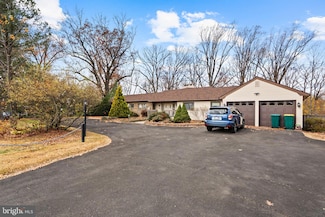 164 Trenton Rd, Langhorne, PA 19047