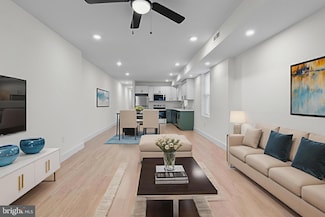 2200 E Fayette St Unit 3 3RD FLOOR, Baltimore, MD 21231