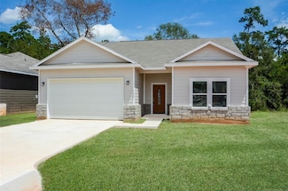 2352 Cedar Place Dr, Conroe, TX 77306