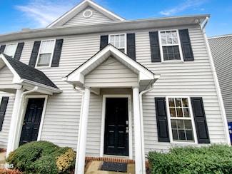 5803 Osprey Cove Dr, Raleigh, NC 27604