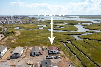 15 Susan Ln, Hampton, NH 03842