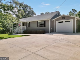 186 Harbor Dr, Eatonton, GA 31024