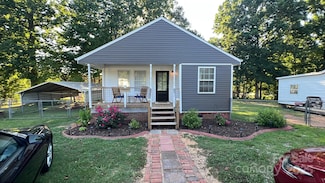 408 Briarwood Ct, Mount Holly, NC 28120