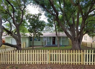 253 Milwaukee Ave, Dunedin, FL 34698
