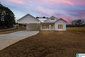 4540 Spunky Hollow Rd, Remlap, AL 35133