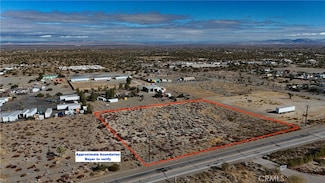 731 Phelan Rd, Piñon Hills, CA 92372