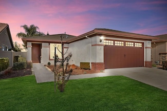 1995 Shady Oak St, Manteca, CA 95336