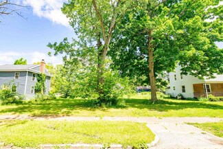 1646 O Brien St, South Bend, IN 46628