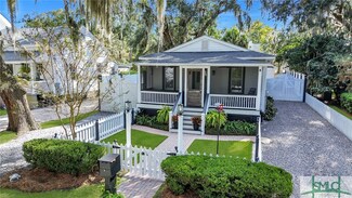 55 Henderson Ave, Savannah, GA 31406