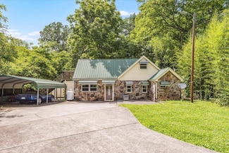 1609 Barry Rd, Chattanooga, TN 37412