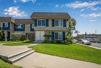 4481 Larwin Ave, Cypress, CA 90630