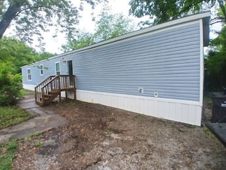 415 Sycamore Ln, Princeton, KY 42445