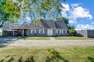 3860 Horseshoe Bend Rd, Troy, OH 45373