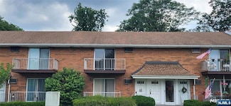 15 Cottage St Unit 15-5B, Midland Park, NJ 07432