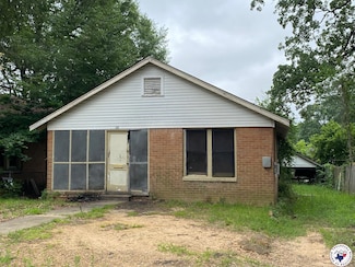 308 E 26th St, Texarkana, AR 71854