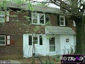 4 Paynter Dr, Wilmington, DE 19809