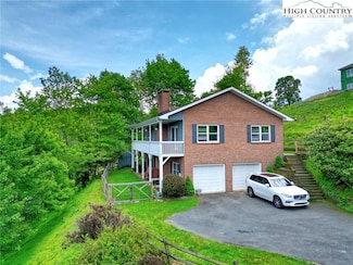 110 Sorrento Slopes Dr, Boone, NC 28607