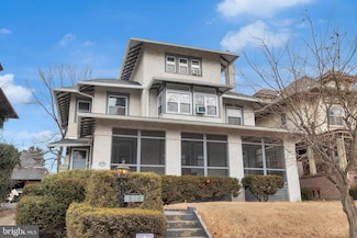 840 Riverside Ave, Trenton, NJ 08618