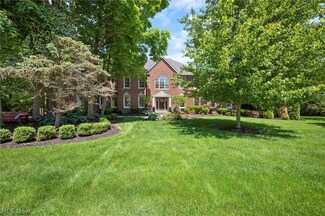6520 Hammontree Dr, Hudson, OH 44236
