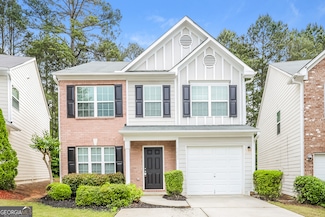 9422 Lakeview Rd, Union City, GA 30291