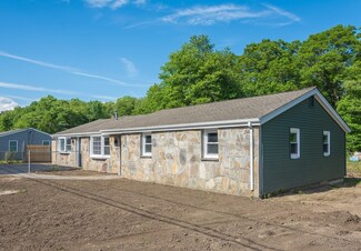 36 Robert St, Westport, MA 02790