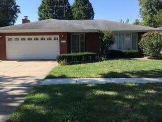 9708 S Kolmar Ave, Oak Lawn, IL 60453