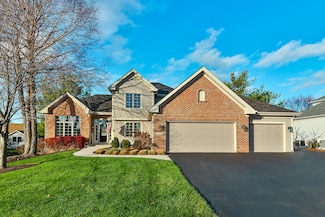 6156 Schaumburg Ln, Roscoe, IL 61073