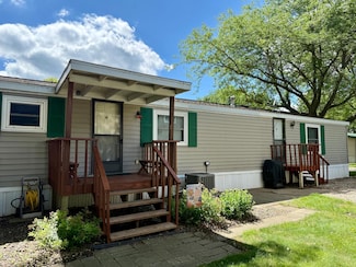 14 Silver's Resort, Elysian, MN 56028