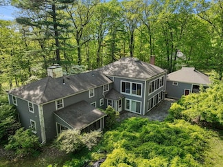 641 Grove St, Framingham, MA 01701